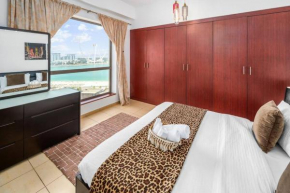 Spacious 4-bed in JBR Rimal with access to Beach!
